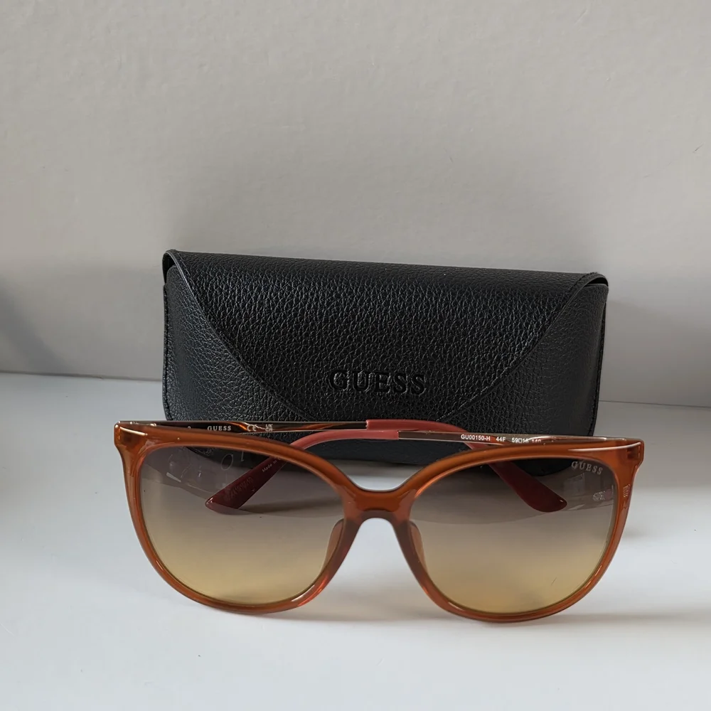 GUESS Orange Cat Eye Sunglasses - Picture 5 of 5
